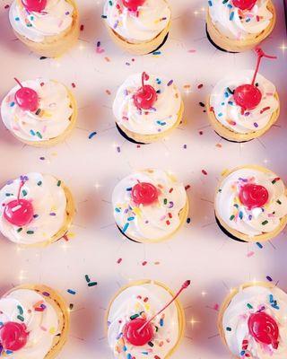 icecream cone cupcakes