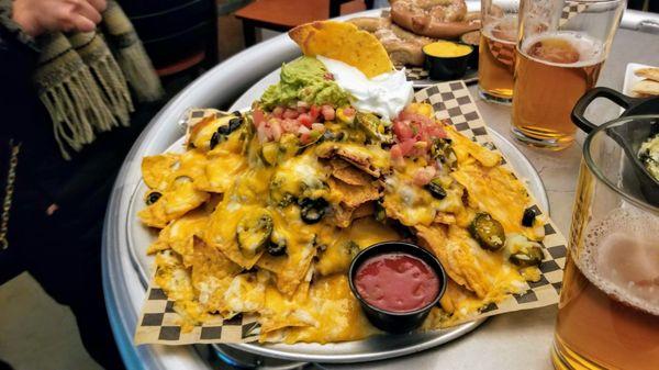 Nachos w/ Beef