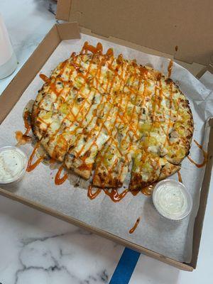 Delicious Buffalo Chicken Pizza