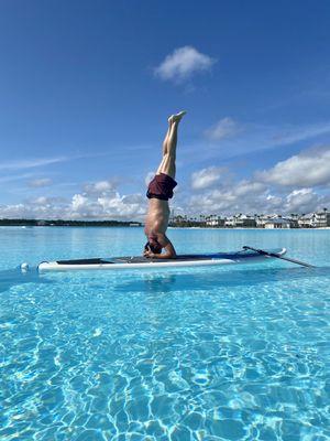 SUP yoga Beachwalk Lagoon