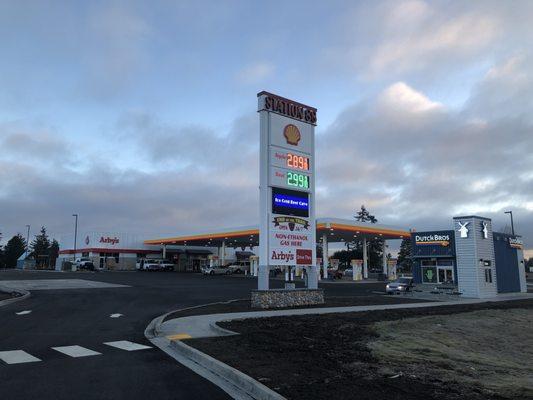 Shell Station 88 Fuel Sign