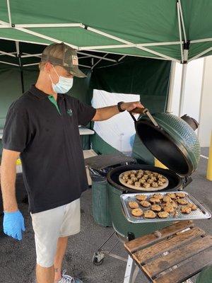 Master BGE chef Keoni at the helm.