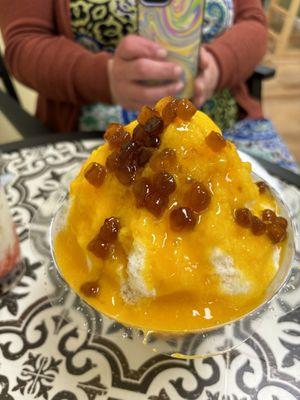 Mango shaved ice with brown sugar bubbles