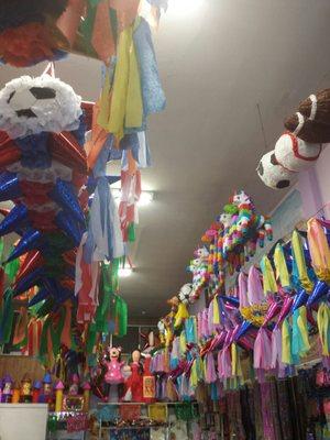 Piñata Galore