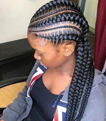 Twist
@sofiaafricanhairbraiding