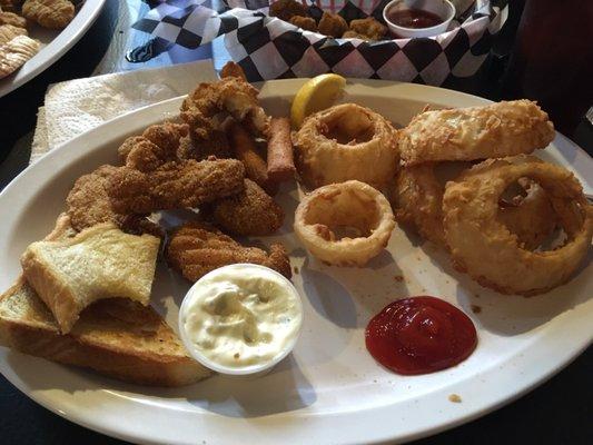 Catfish and the homemade onion rings. Very good.