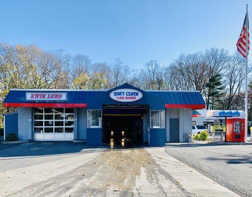 Pearl River
Soft Cloth Car Wash
& Kwik Lube