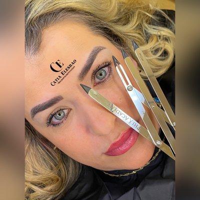 Beauty in Highlights with semi permanent makeup