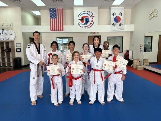 Congratulations to all of our testing candidates for a great job today! 

#mastermoonstaekwondo #dfwtkd #belttest