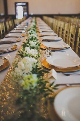 Table garland.