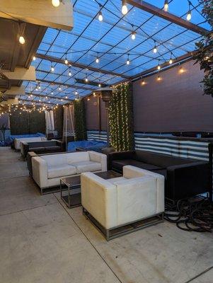 Outdoor patio at jasmine