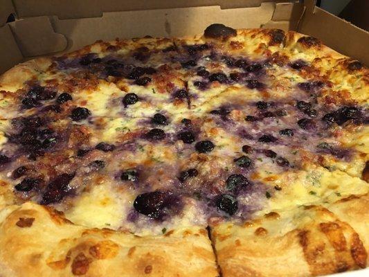 Blueberry pizza with spicy honey basil