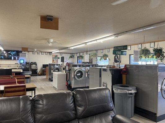 Clean Scene Laundromat