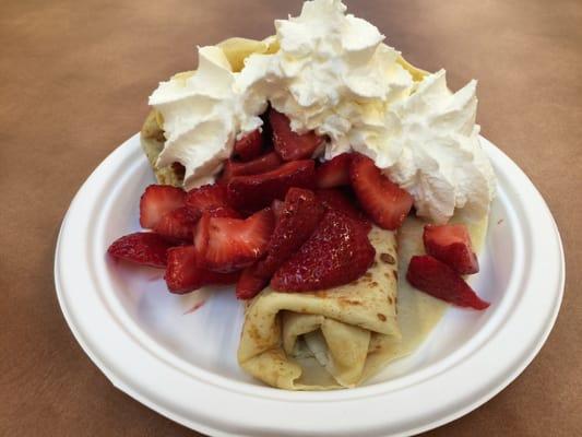 Fresh strawberry crepes!