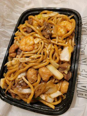 Deluxe Chow Mein