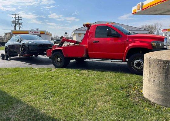 towing services Agoura Hills California