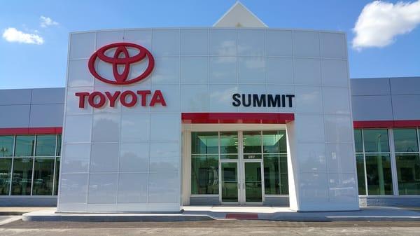 Summit Toyota Of Akron