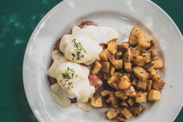 Croque Madame Benedict with hand cut Brabant potatoes