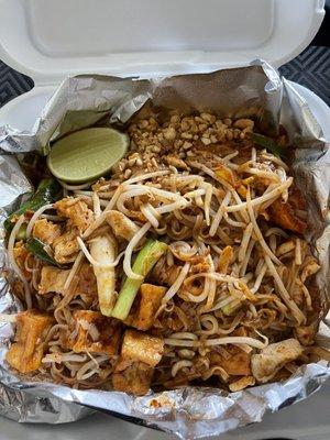 Chicken pad Thai spicy (takeout during COVID) 9/3/21