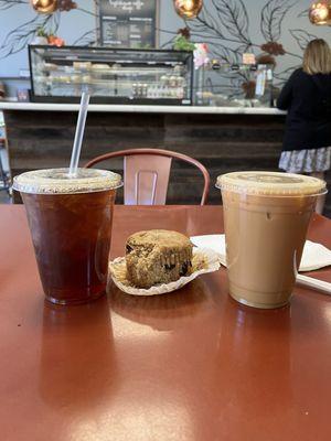 Cold brew, muffin, iced coffee.