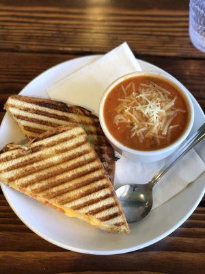 Today I had the grilled cheese special and substituted a cup of their tomato basil soup.  It was delicious.