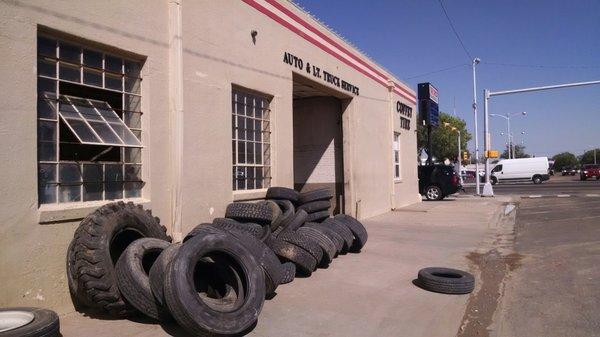 Gravity balancing an RV tire. Answered promptly and we rolled right up.