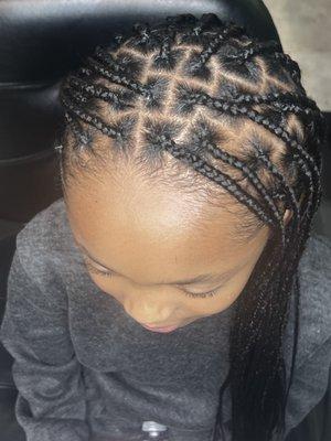 Kids knotless box braids