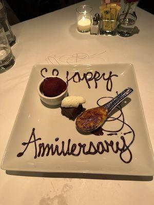 Dessert sample plate with a special message