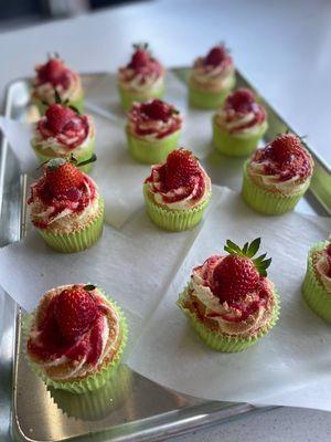 Strawberry Cupcakes