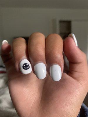 nails