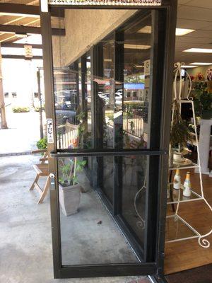 Front glass door that they replaced.