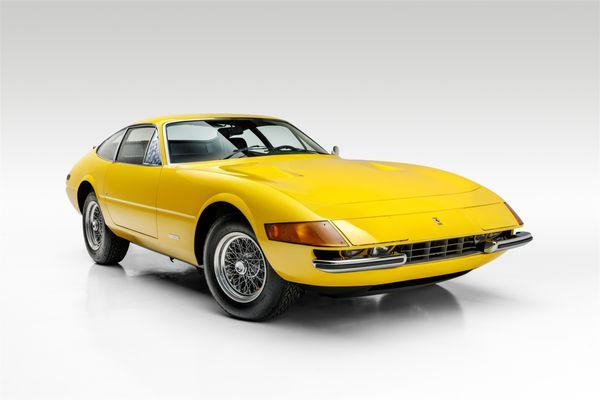 Ferrari 365 GTB Daytona  Photographed by Ted7 Automotive Photo Studio