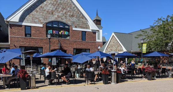 A view of the outdoor dining area.