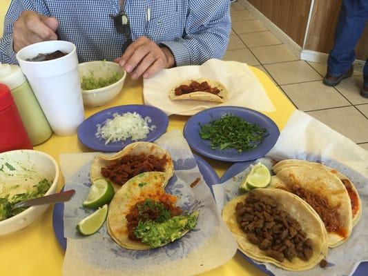 Trompo, pibil, fajita y deshebrada