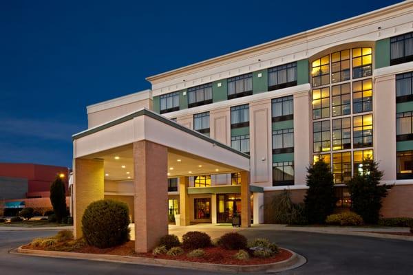 Holiday Inn Hotel & Suites Huntington-Civic Arena