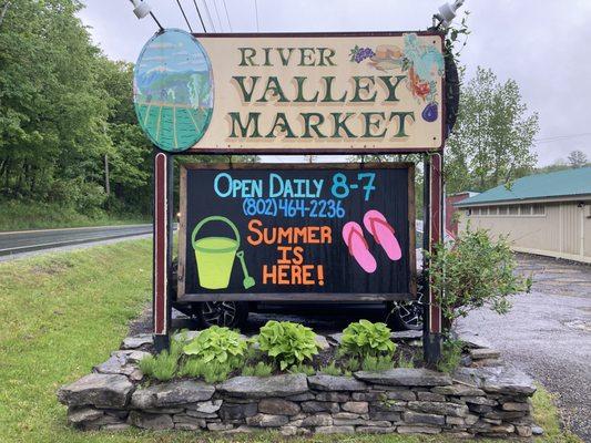 We're open 7 days 8-7.  661 VT Route 100 N, Wilmington, VT 05363.  P: 802-464-2236.  Call your order in to save time.