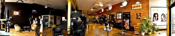 A panorama of our salon!