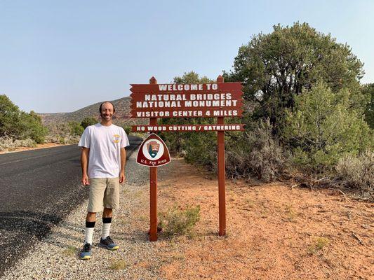 Here the entrance sign. Only 4 miles to the Visitor Center.