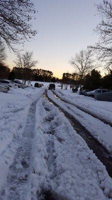 Lakefield Mews not plowing Driveway