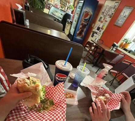 Turkey Sub (I'm not a big fan of tomato) and my boyfriend got the Philly cheese steak