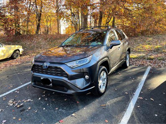 2021 RAV4 Hybrid XLE