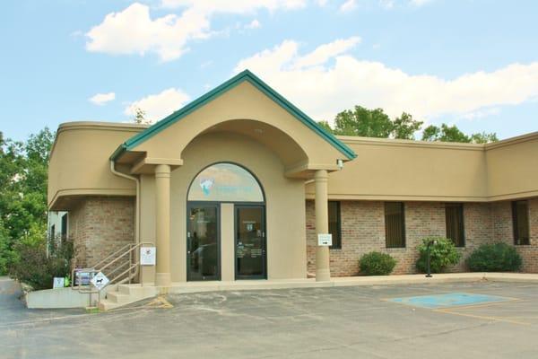 Front view of the clinic