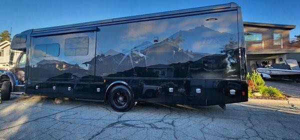 Mobile Rv Detailing in South Lake Tahoe! With one year hybrid ceramic wax. Call is today for a free estimate.