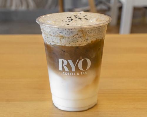 Sesame Bliss (Double-shot espresso latte with black sesame milk foam)