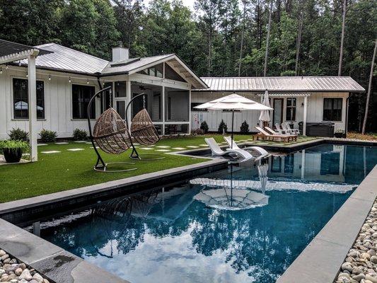 Geometric custom lap pool - straight lines can be gorgeous