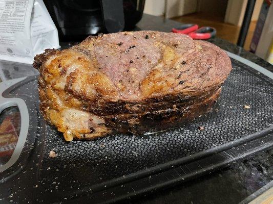 Cooked prime rib roast (3.44 lbs)