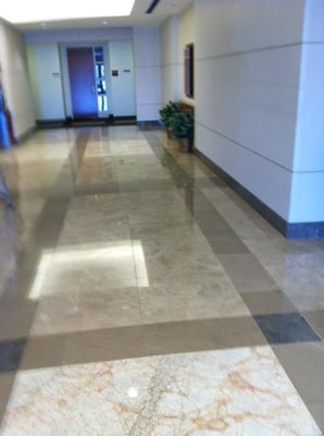 Marble floor restored in Janipro building 