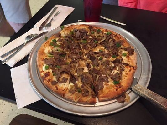 Now here's an idea that should have been done long ago. Philly cheese steakpizza