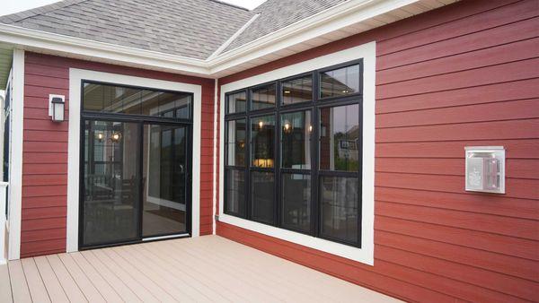 Our windows and custom sliding glass patio doors come in a variety of colors and designs!