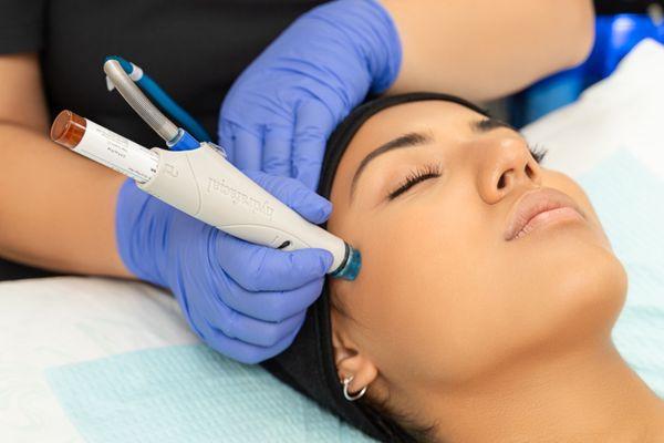 HydraFacial